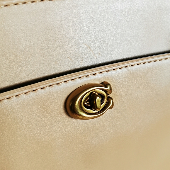 Parker Carryall - Picture 7 of 10